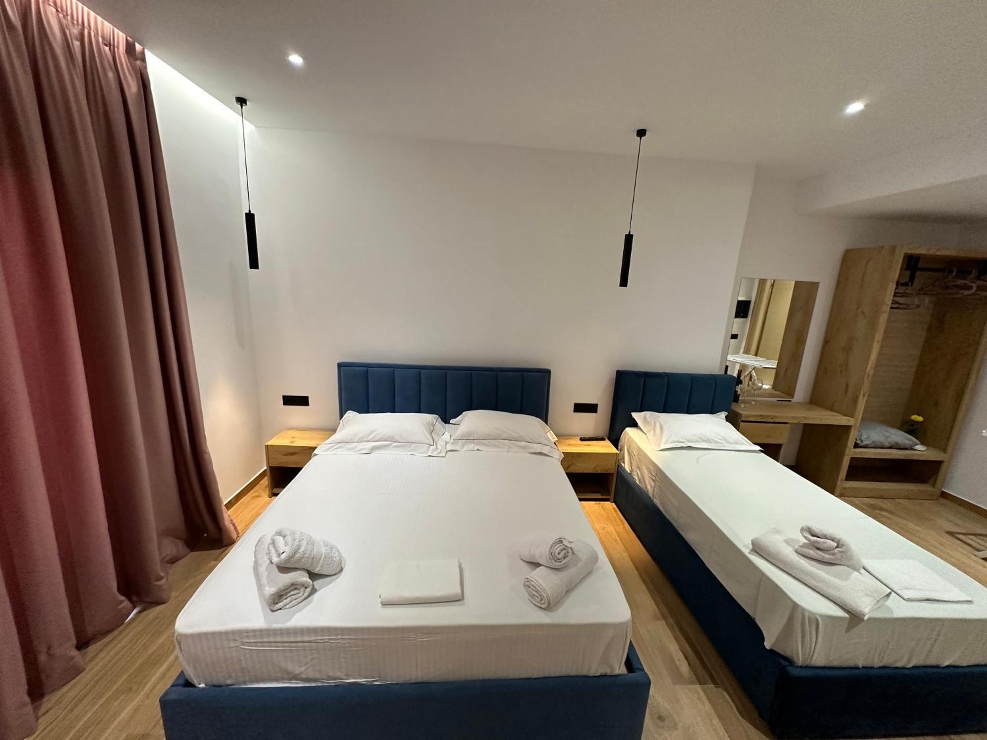 Suites Kozi Sarandë Eksteriør billede